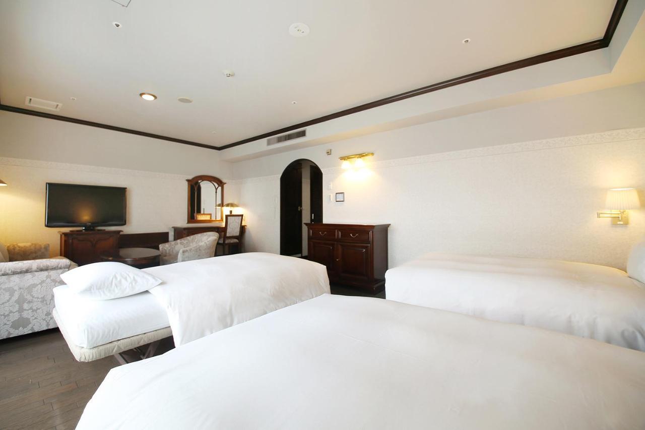 Piena Hotel Kōbe